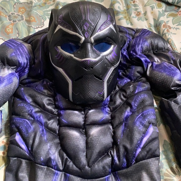 Black panther costume - Picture 1 of 1